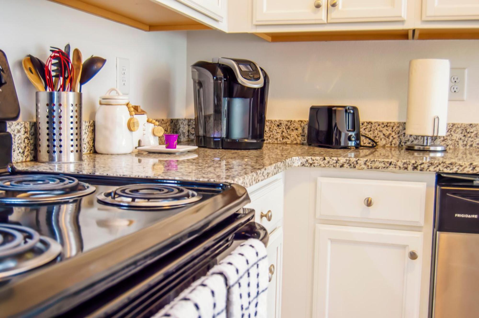 Cozy Condo, Minutes From Broadwy, Sleeps 5 Nashville Esterno foto
