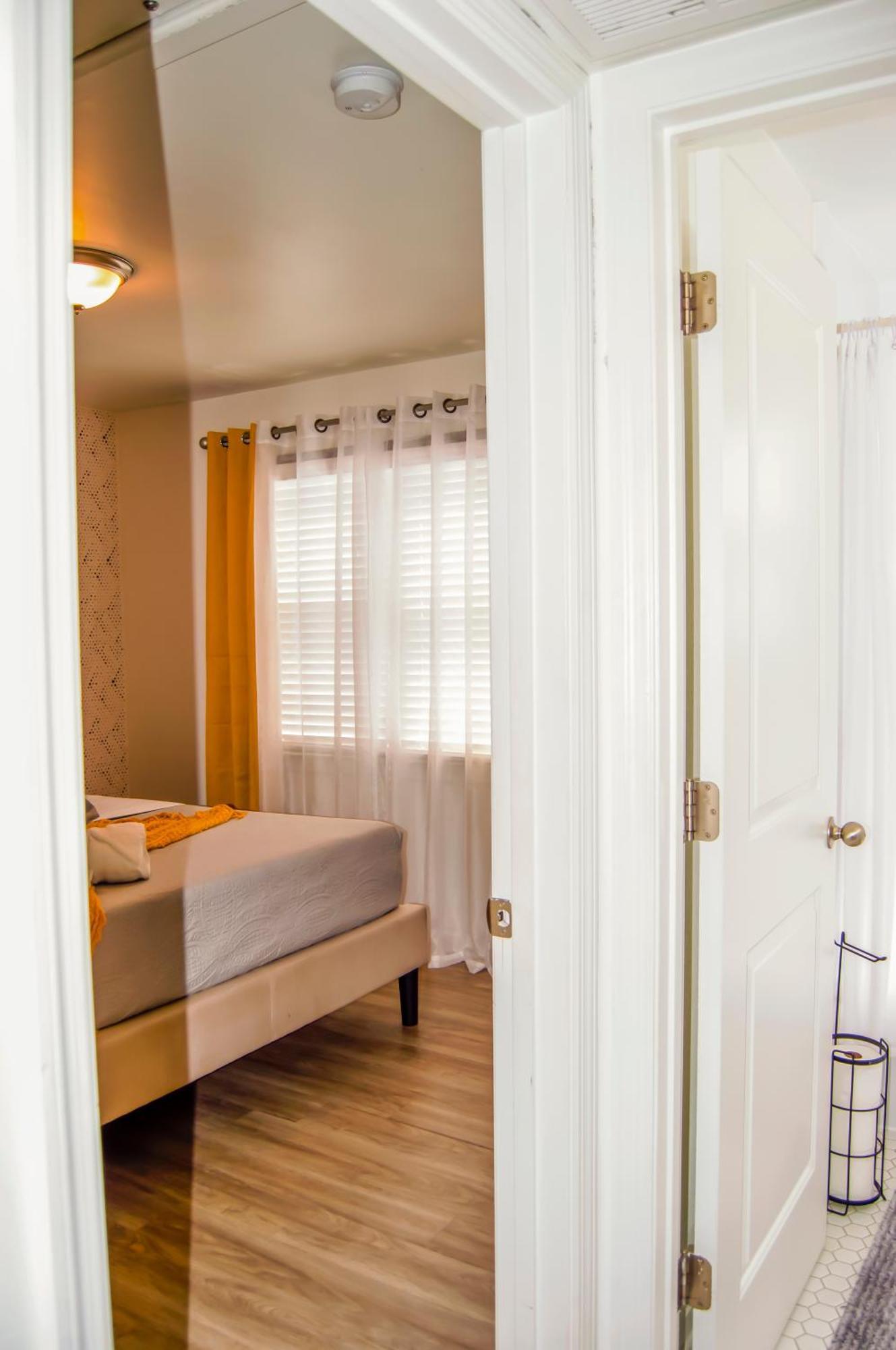 Cozy Condo, Minutes From Broadwy, Sleeps 5 Nashville Esterno foto